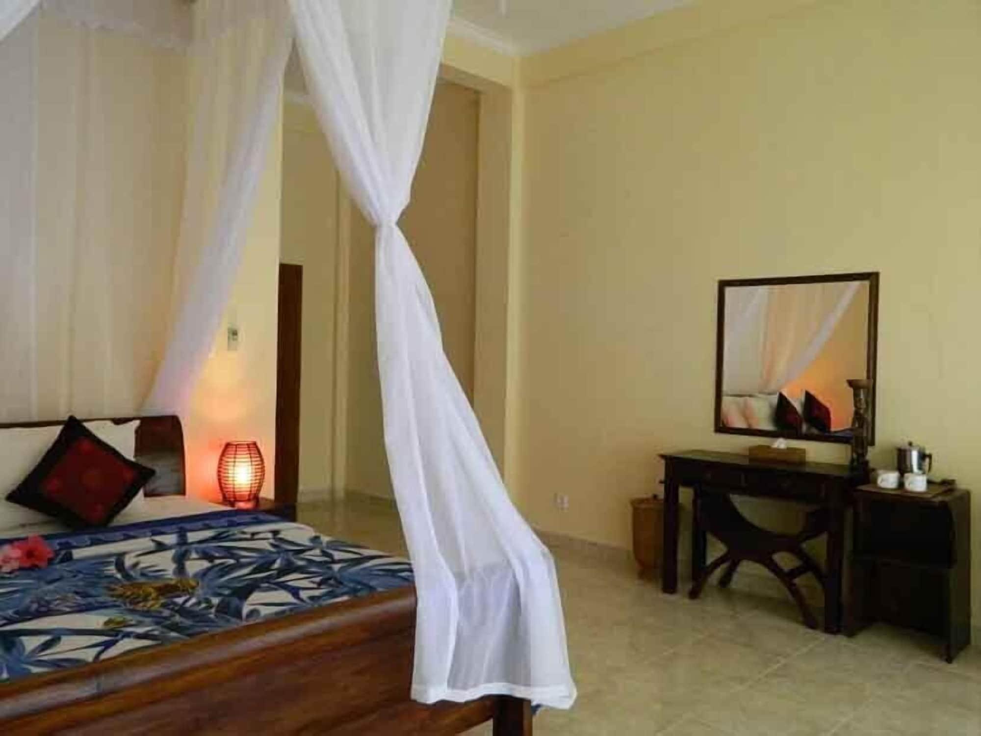 Bali Bhuana Beach Cottages Amed Eksteriør billede