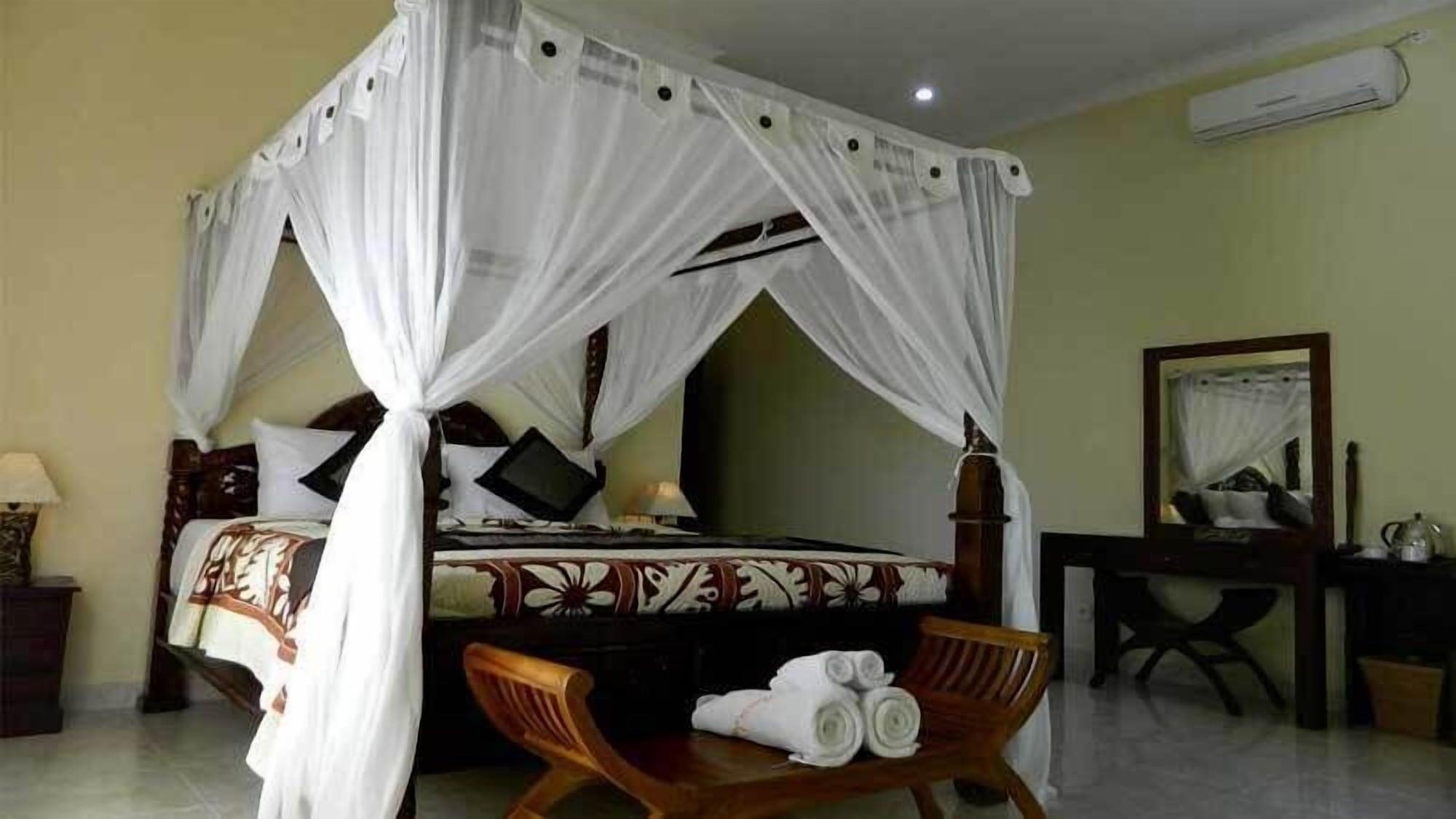 Bali Bhuana Beach Cottages Amed Eksteriør billede