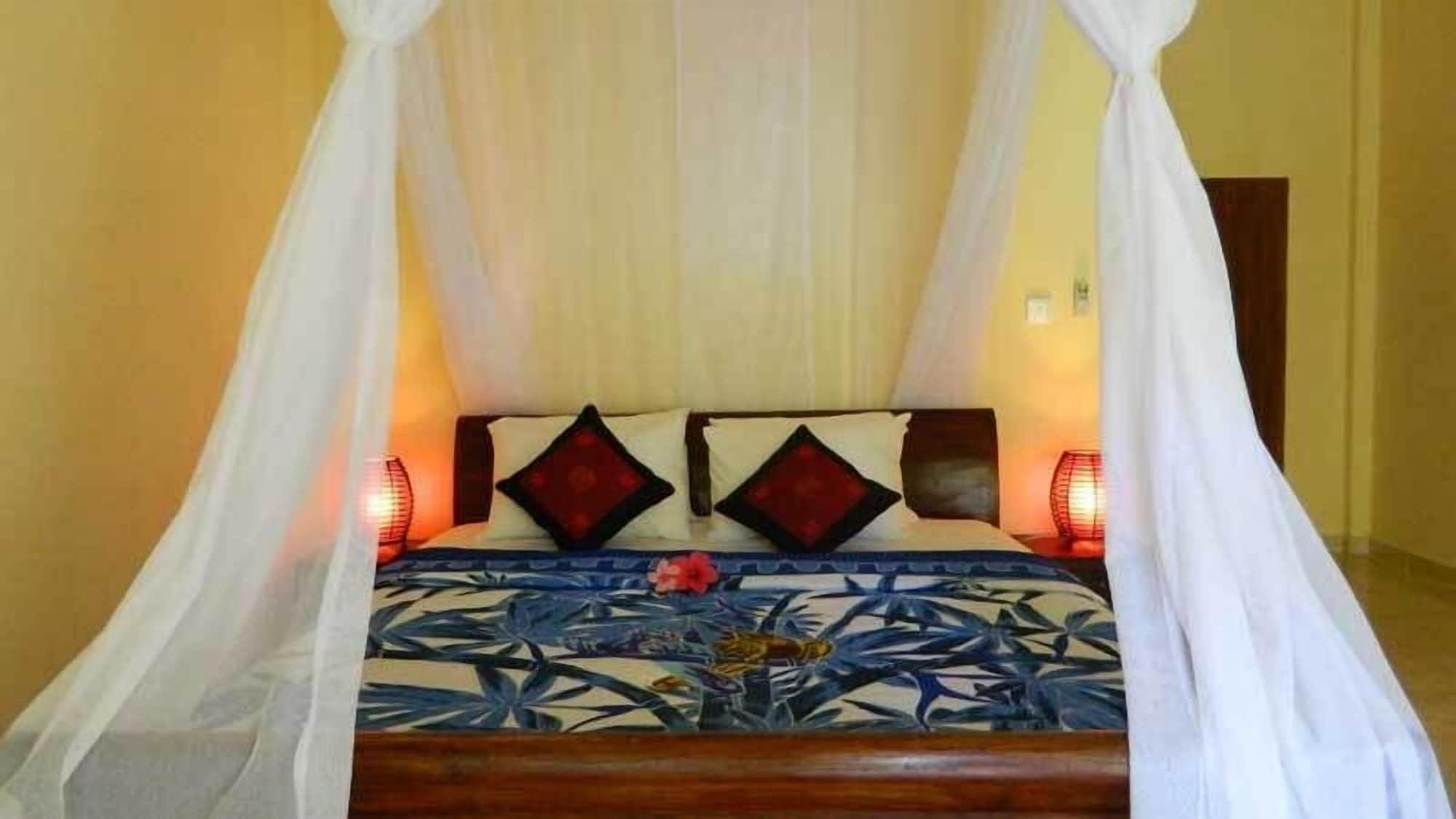 Bali Bhuana Beach Cottages Amed Eksteriør billede