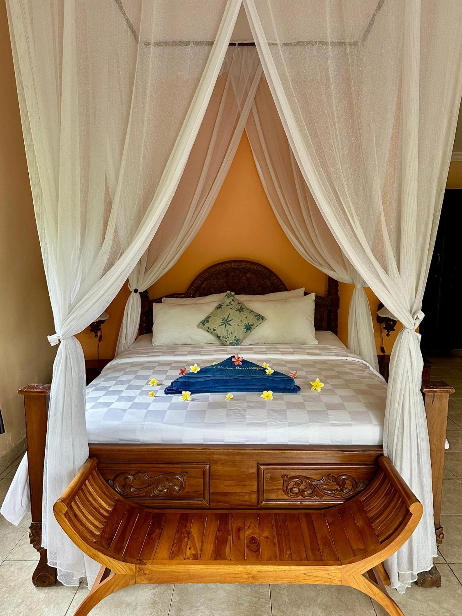 Bali Bhuana Beach Cottages Amed Eksteriør billede